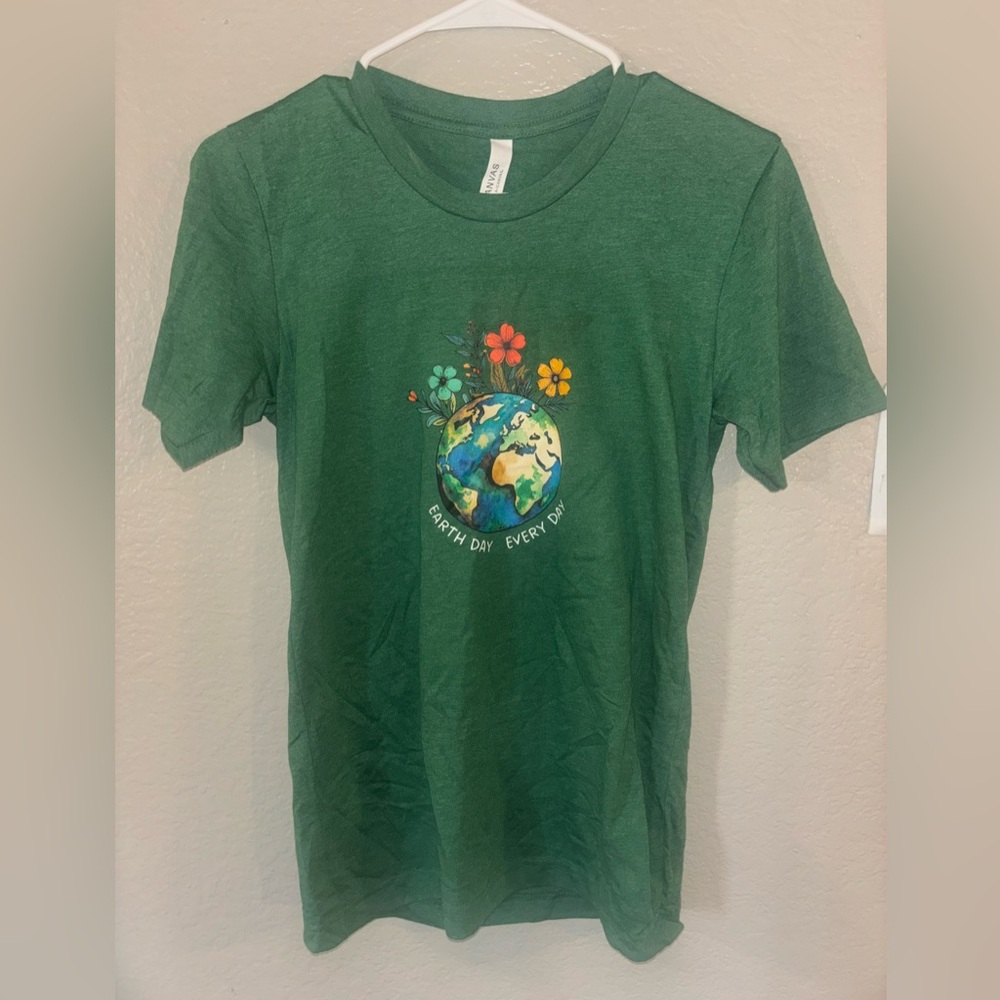 NWOT Earth Day Tee Shirt